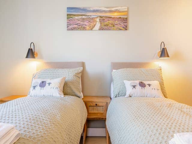 Twin bedroom | The Old Cowshed, Thorness