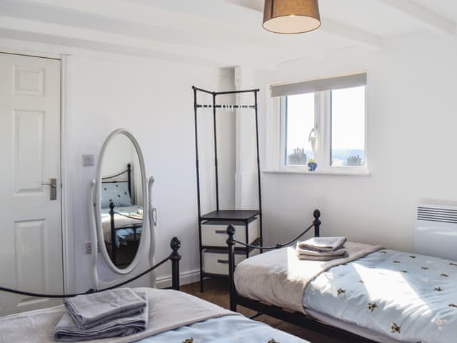 Twin bedroom | The Perfect View, Whitby