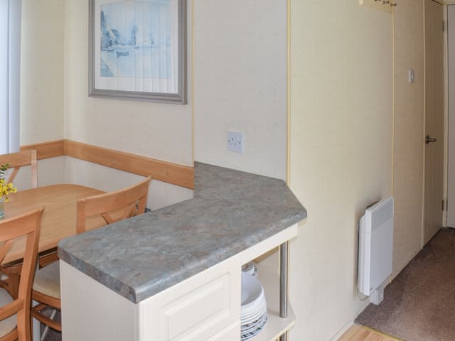 Dining Area | Flip-Flop Lodge, Sandown