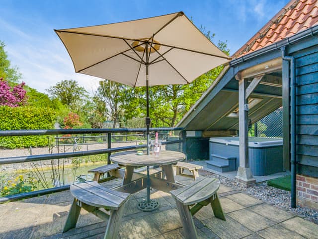 Outdoor | Ash - Chestnut Tree Barns, Ilketshall St Margaret