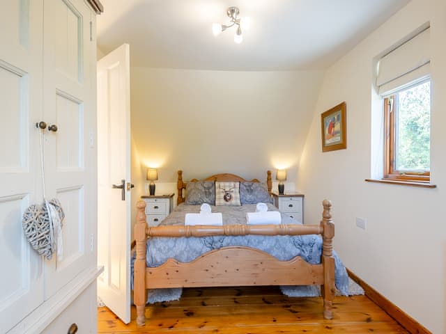 Double bedroom | Cedar - Chestnut Tree Barns, Ilketshall St Margaret near Bungay