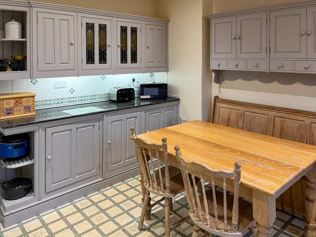 Kitchen/diner | Sheen Cottage, Fylingthorpe, near Robin Hood’s Bay