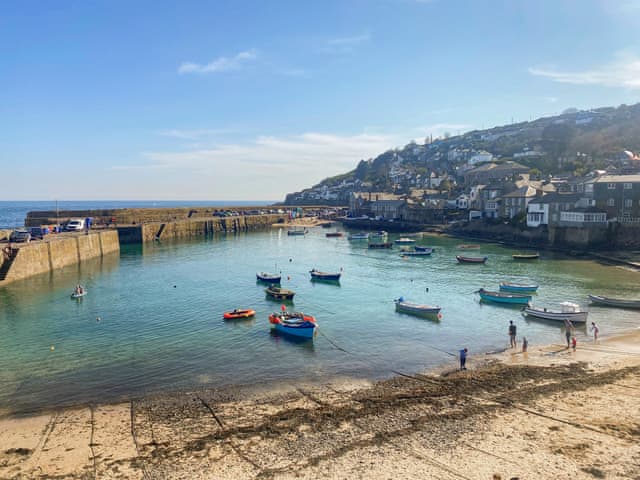 Surrounding area | Gylly Cottage, Mousehole