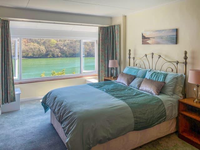 Double bedroom | Riverside, Truro