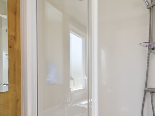 Bathroom | The Hideaway - Ocean Edge Retreats, Morecambe