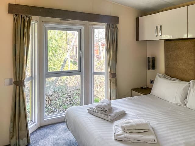 Double bedroom | Dorado - Felmoor Cabin Escapes, Morpeth