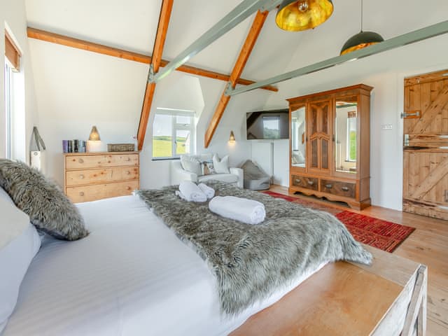Double bedroom | Lower Hendra Cottage, Port Isaac