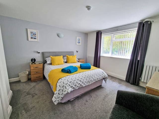 Double bedroom | Camellia Cottage - Kilbol Country Cottages, Polmassick, near St Austell