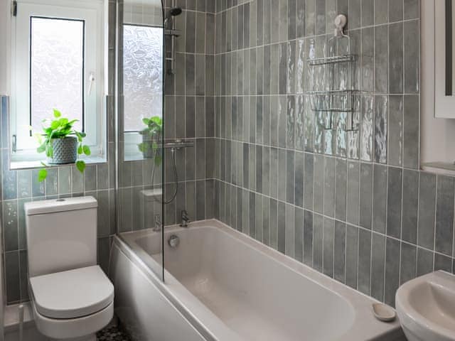 Bathroom | Puffin House, Amble