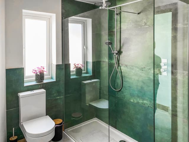 Bathroom | The Pines, Redruth