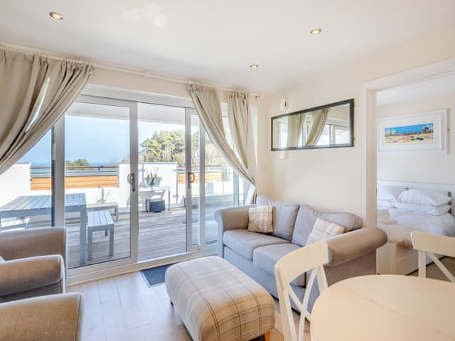 Open plan living space | 5 Curlew, The Cove, Brixham