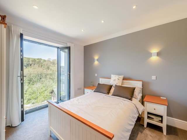 Double bedroom | Inglewood Cottage, Kingswear