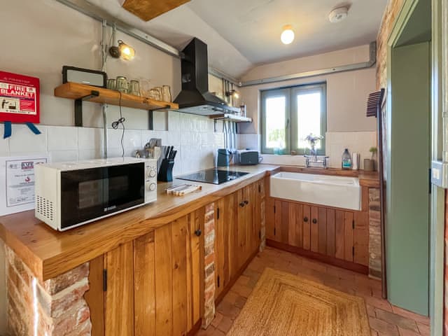 Kitchen | Lincoln Reds Lookout, South Ormsby