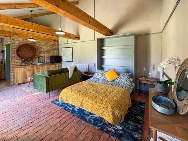 Double bedroom | Lincoln Reds Lookout, South Ormsby