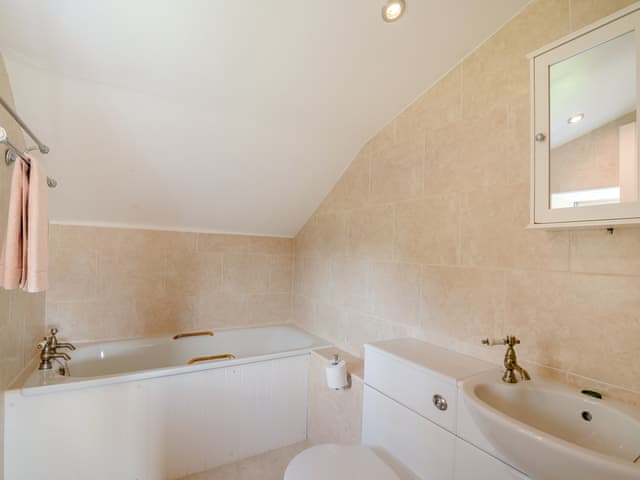 Bathroom | Manor House Farm - Country Cottage Holidays, Troutsdale near Scarborough