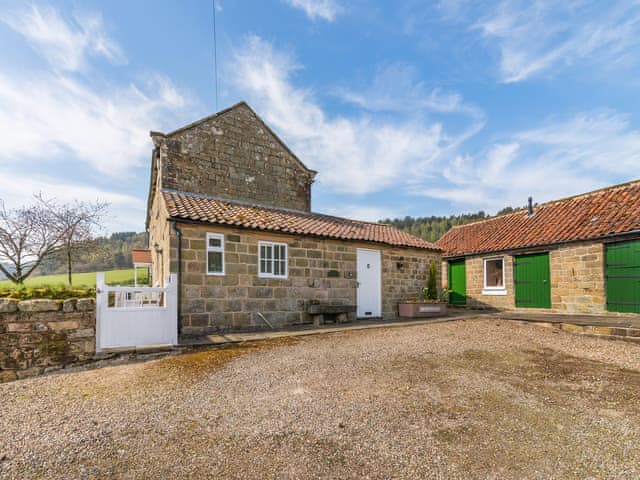 Exterior | Manor House Farm Cottage - Country Cottage Holidays, Troutsdale near Scarborough