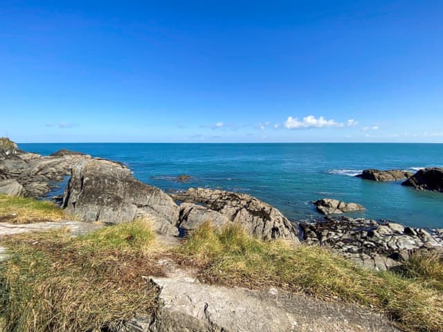 Surrounding area | Crumpet Cottage, Ilfracombe