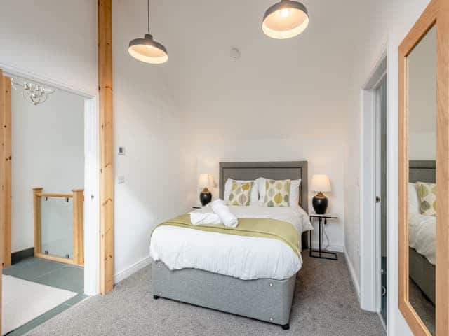 Double bedroom | The Dairy - Devon Farm Holidays, Crediton