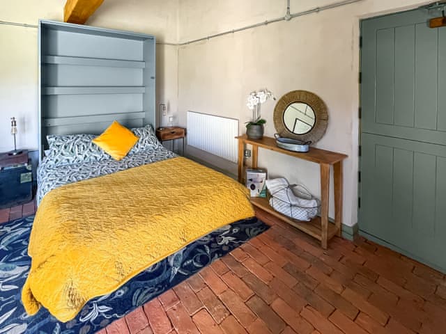 Double bedroom | Lincoln Reds Lookout, South Ormsby