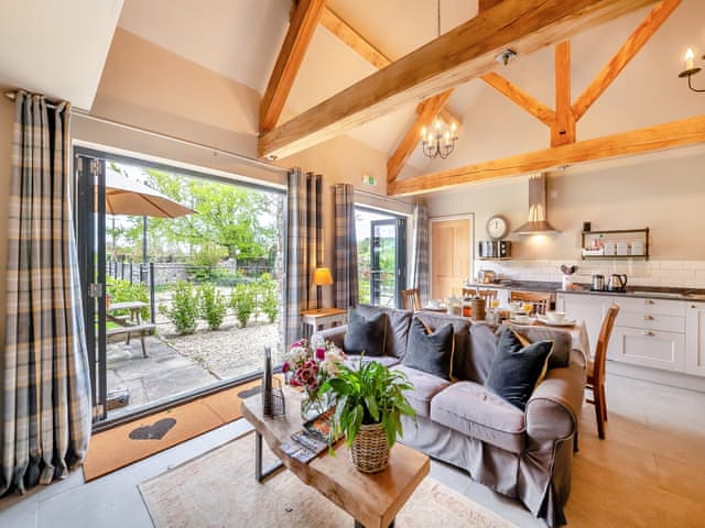 Open plan living space | Stable View, Langport