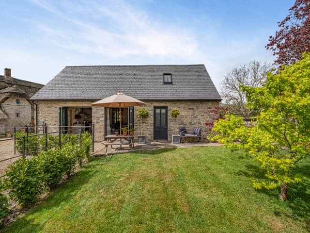 Exterior | Stable View, Langport