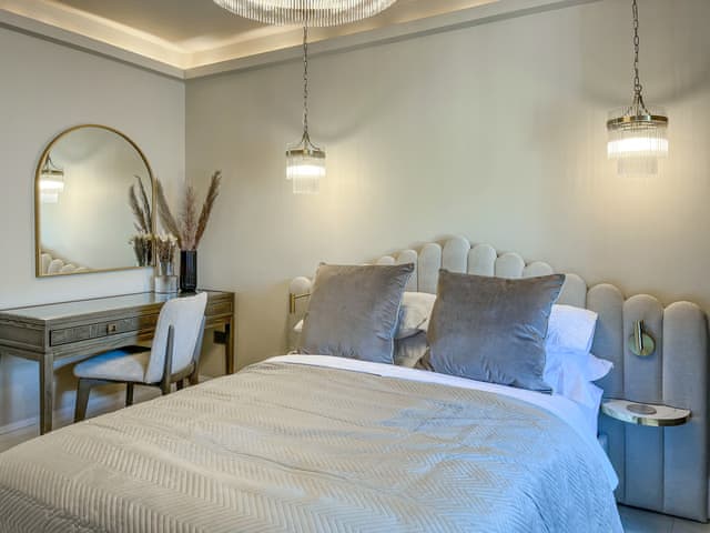 Double bedroom | MJ Apartment, Bowness-on-Windermere