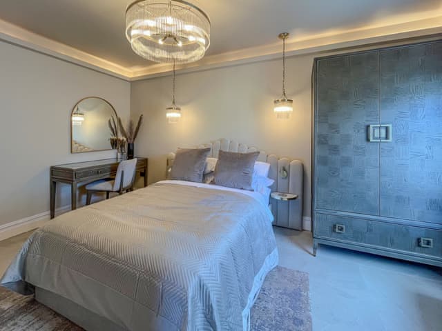 Double bedroom | MJ Apartment, Bowness-on-Windermere