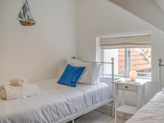 Twin bedroom | Harbourside House, Scarborough