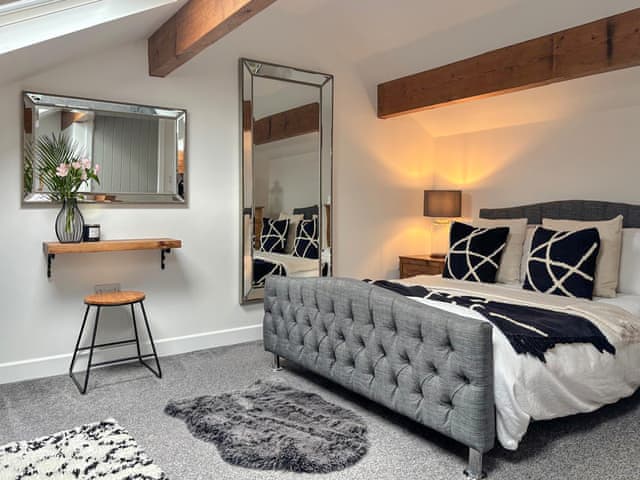 Double bedroom | Tosside Fold Cottage, Tosside