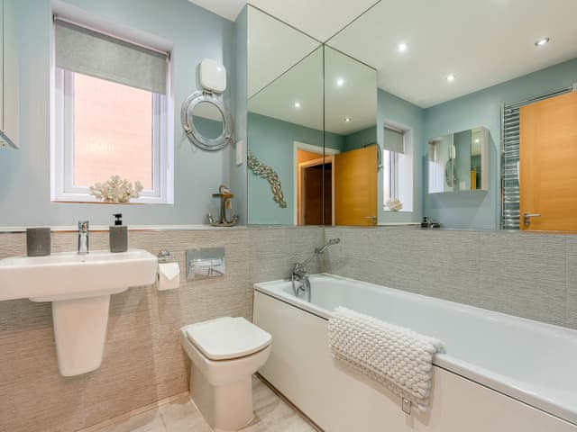 Bathroom | South Beach View, Blyth