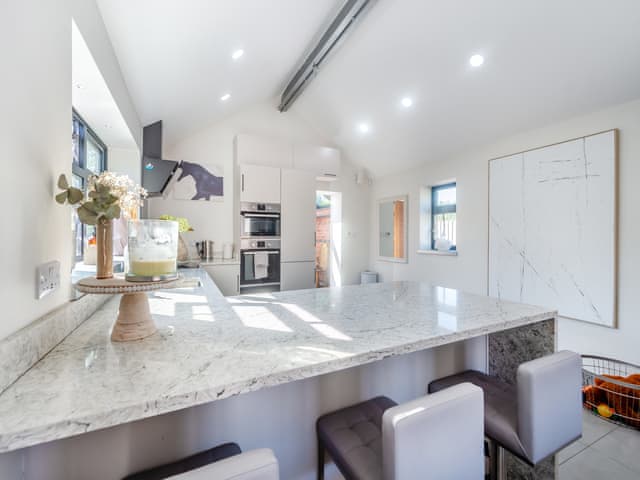 Kitchen | Lower Peastocking, Meriden, near Coventry