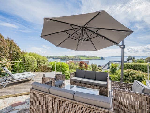 Sitting-out-area | Highlands, St Mawes