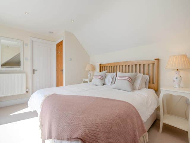 Double bedroom | Highlands, St Mawes