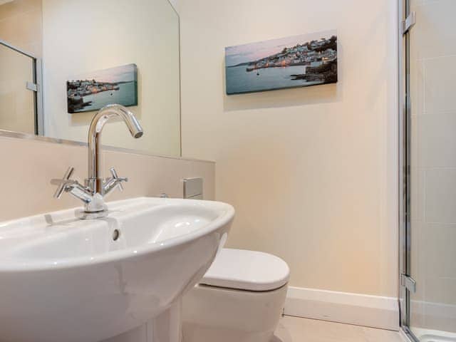 Bathroom | Highlands, St Mawes