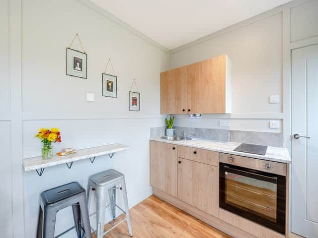 Interior | Willow Lodge 1 - Willow Lodges, Taunton