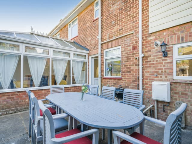 Sitting-out-area | Shackleton, Bransgore, near Christchurch