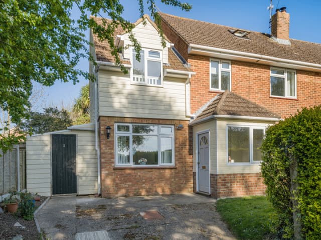 Exterior | Shackleton, Bransgore, near Christchurch