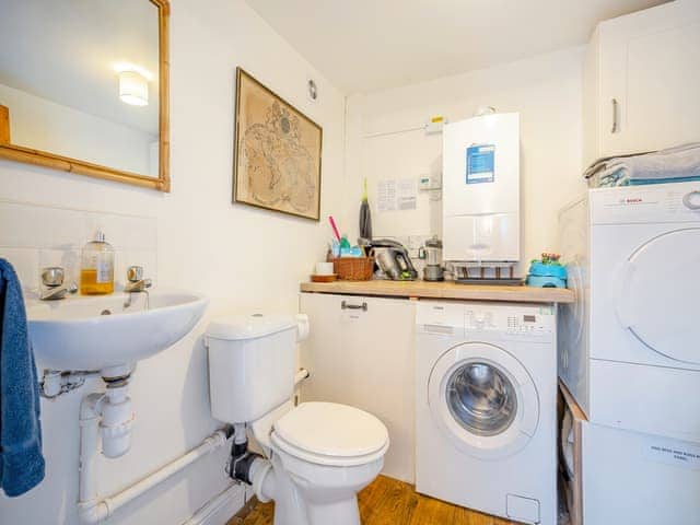 Bathroom | Garden Cottage, Tetford, near Horncastle