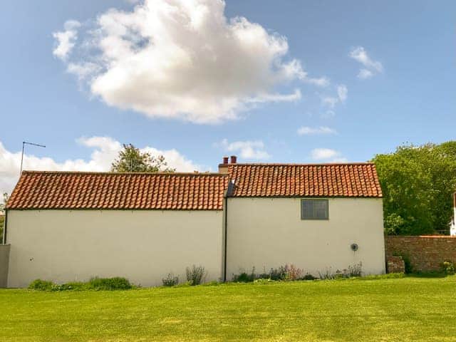 Exterior | Garden Cottage, Tetford, near Horncastle