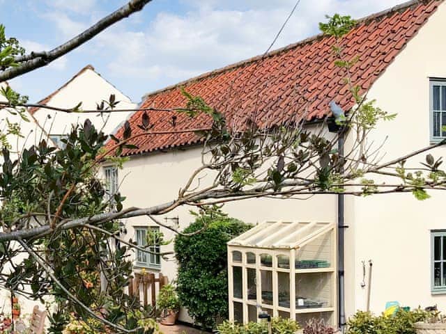 Exterior | Garden Cottage, Tetford, near Horncastle