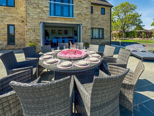 Sitting-out-area | The Old School House, Barnsley