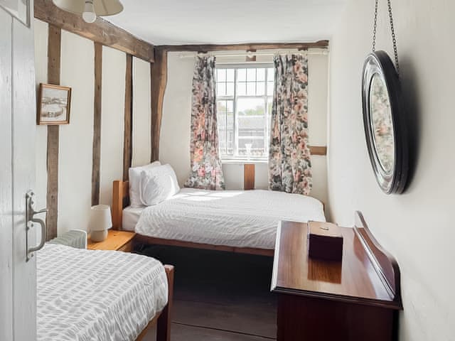 Twin bedroom | Wade Hall, North Cove