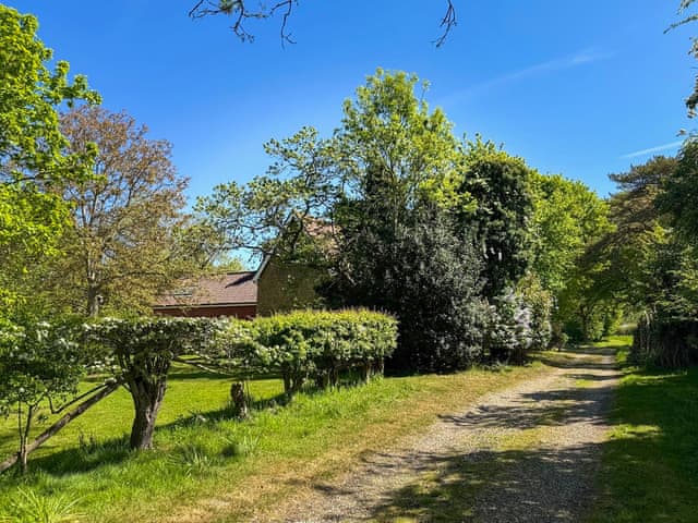 Driveway | Wade Hall, North Cove