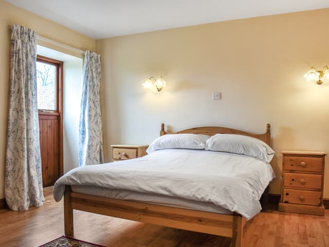 Double bedroom | Oak Cottage - Newton House Farm, Sneaton, near Whitby