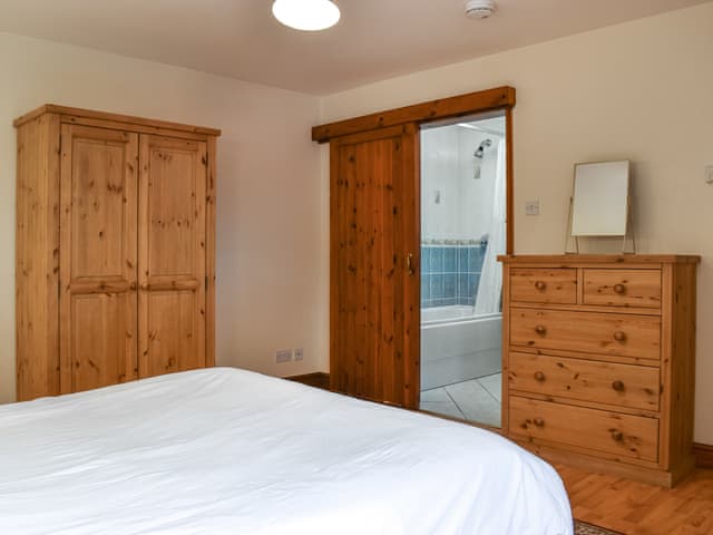 Double bedroom | Oak Cottage - Newton House Farm, Sneaton, near Whitby