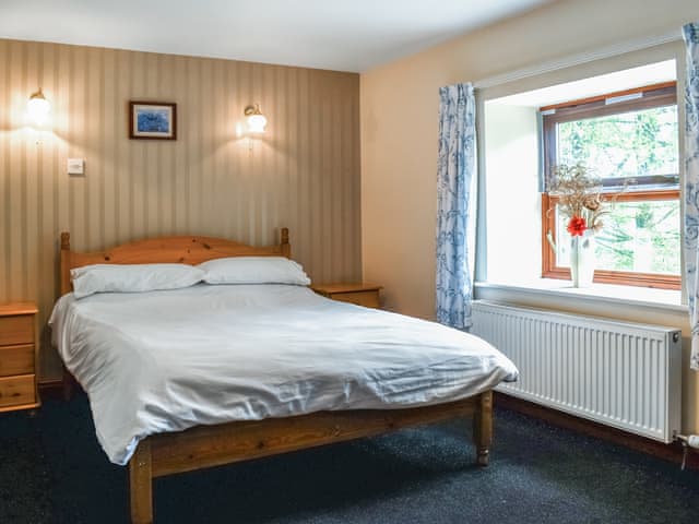 Double bedroom | Oak Cottage - Newton House Farm, Sneaton, near Whitby