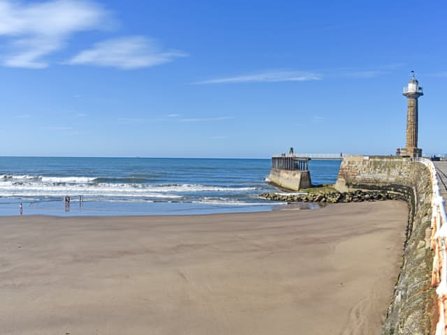 Surrounding area | Sullys House, Whitby