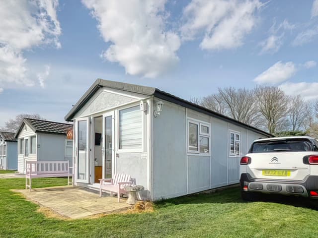 Exterior | The Happy Hedgehog - Country Cottages Norfolk, Mundesley
