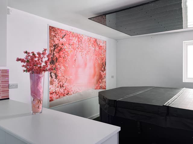 Hot tub | The Old School House, Barnsley