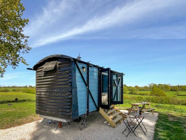 Exterior | The Carriage - Lower Delves Farm, Shirland, near Alfreton